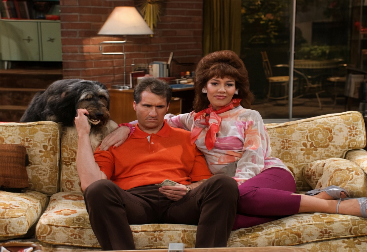 Bundy Club First Watch Party: Season 1 Episode 1 (The Pilot) Discussion with David Faustino & Co-Host Darren Blatt + Special Guest Richard Gurman